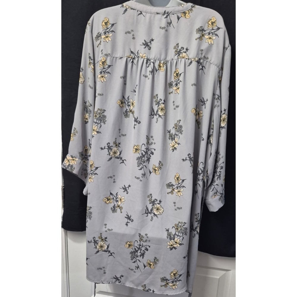 Torrid women's gray floral Georgette Hi-Lo tunic blouse boho shirt sz. 4 pockets - Picture 8 of 13